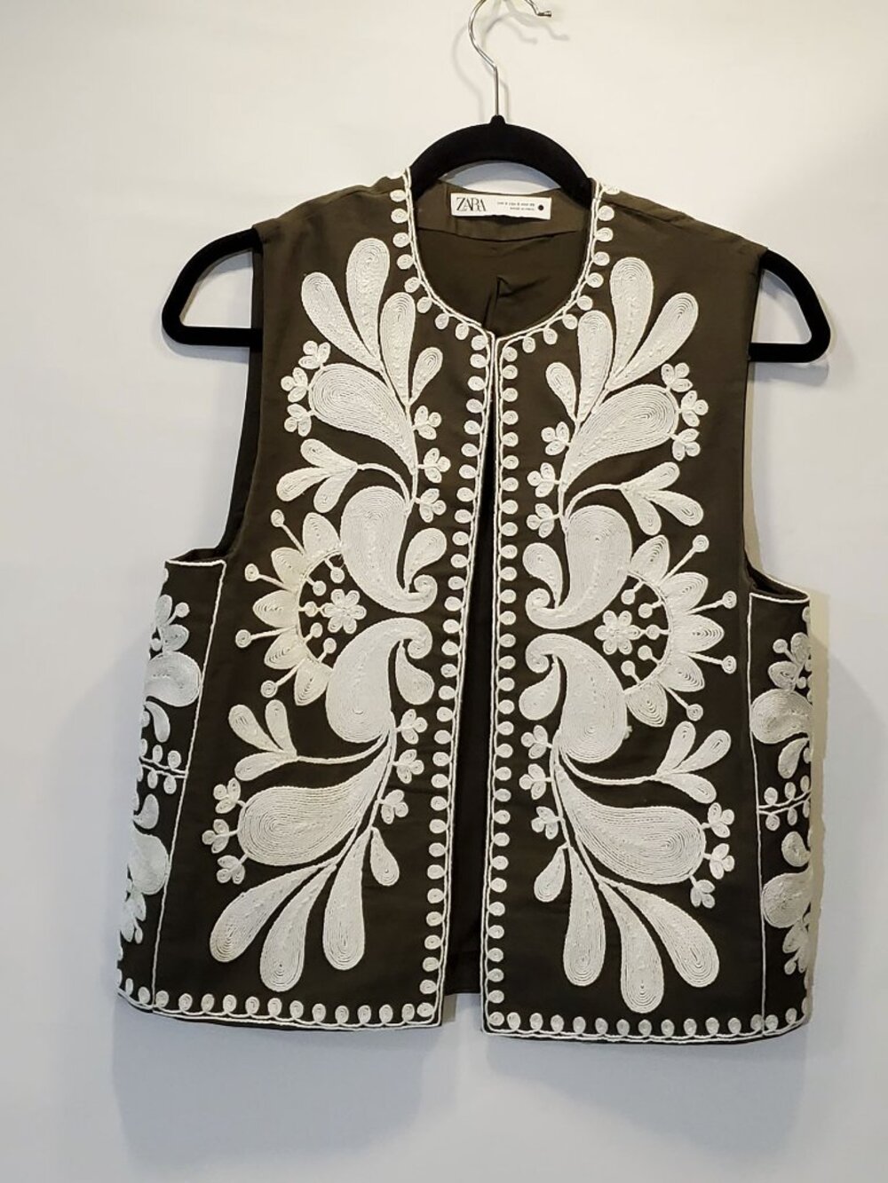 Zara Embroidered Vest Green